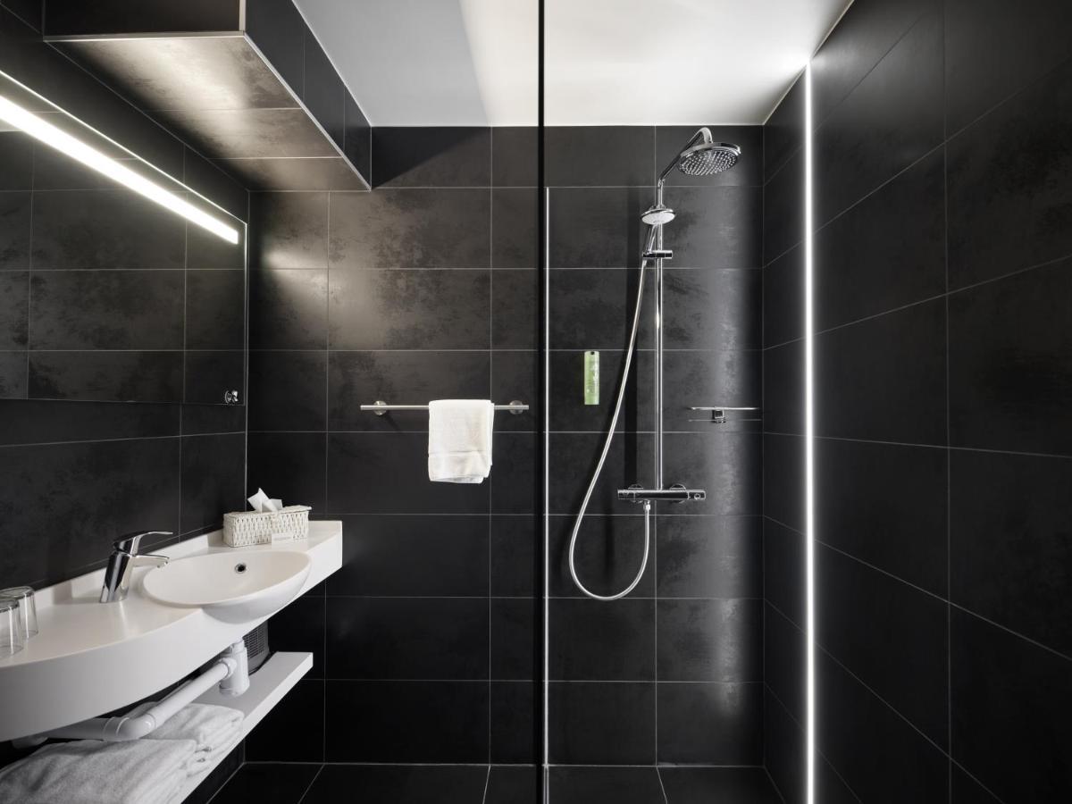 Le 24 Hotel 스파 외부 사진